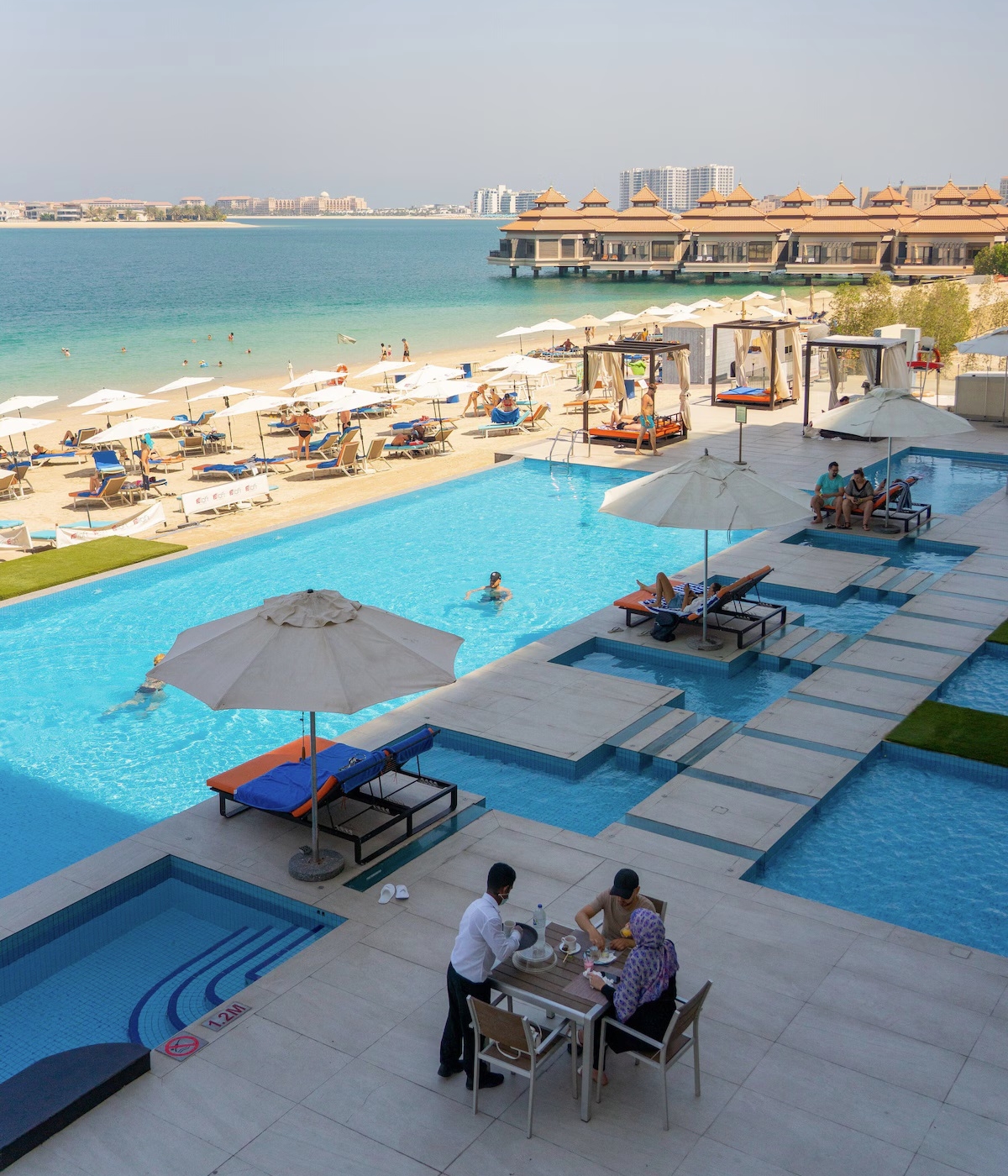 central hotel and resort the palm dubai